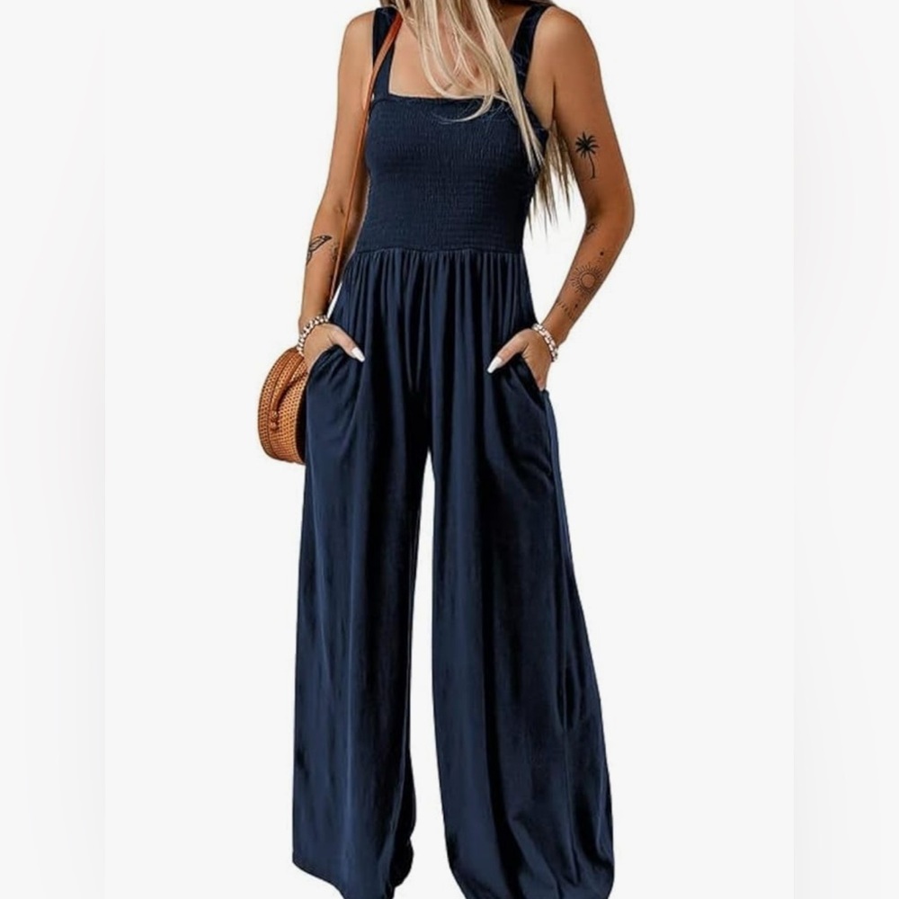 Women’s Small Navy Blue Wide Leg Jumpsuit Romper Wide Strap Lightweight